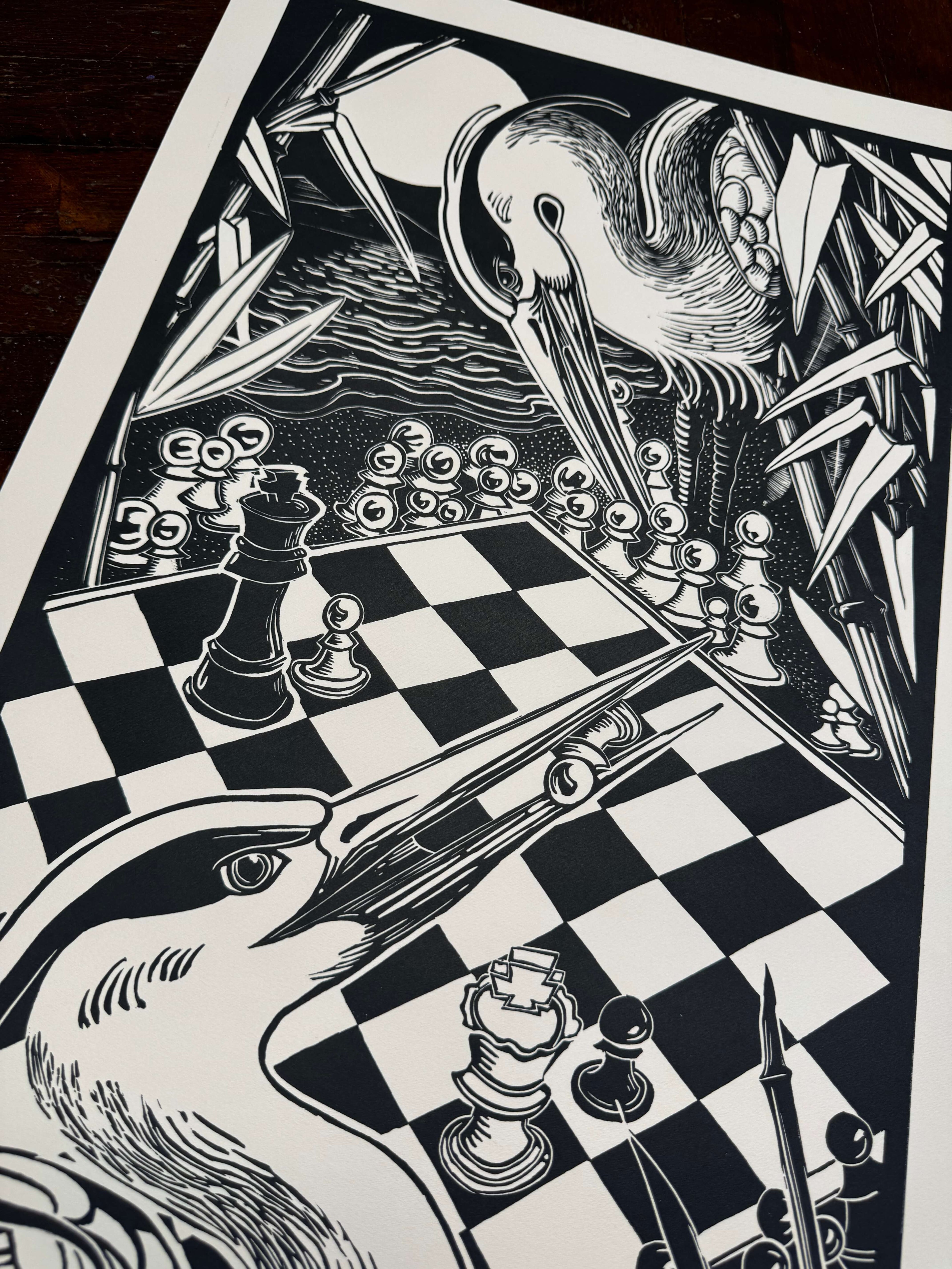 Games – részlet a nyomatból, fekete-fehér linómetszet gémekkel és sakktáblával, 35x64,5 cm