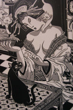 Working Class – részlet a nyomatból, japán stílusú fekete-fehér-szürke linómetszet gésával és macskákkal, 50x70 cm